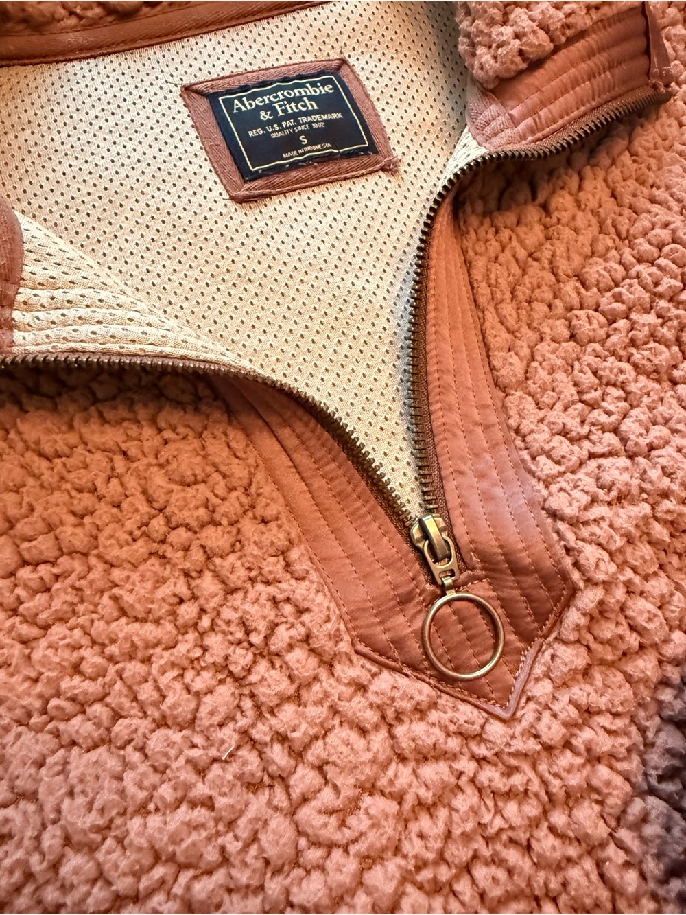 Abercrombie & Fitch Kids Sherpa Quarter-Zip Pullover - Dusty Rose size small - Picture 3 of 5